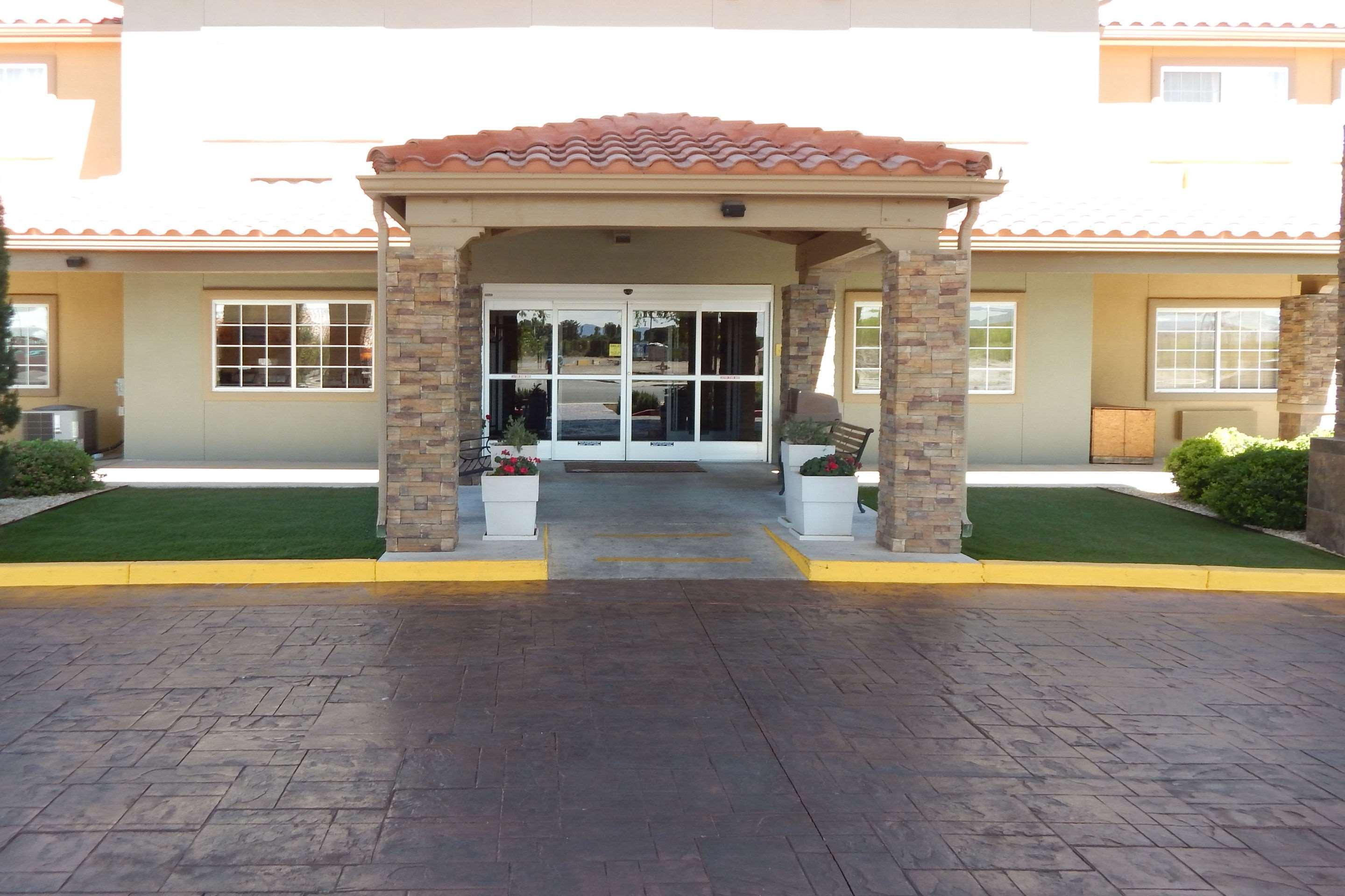 Comfort Inn & Suites Las Cruces Mesilla Exterior photo