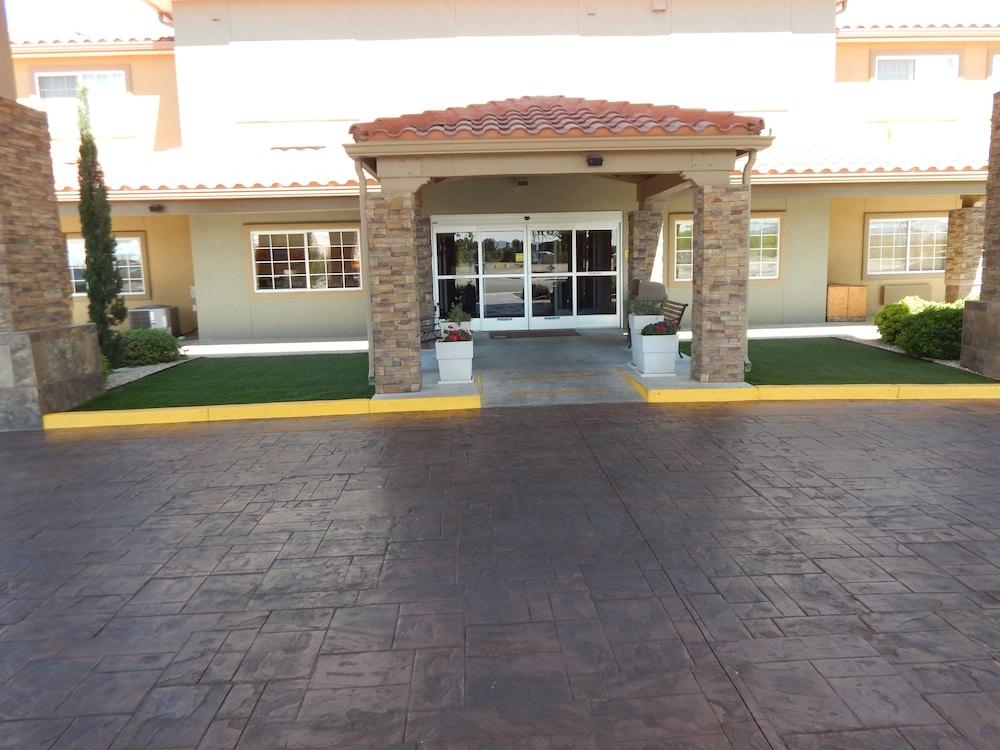 Comfort Inn & Suites Las Cruces Mesilla Exterior photo